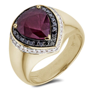 Ruby and Diamond Signet Ring in 18K Yellow Gold