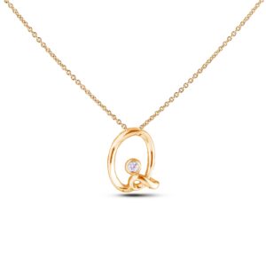 Canadian Diamond Letter Q Pendant in Yellow Gold